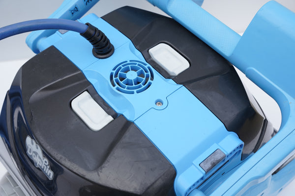Robot curățare piscină Dolphin Maytronics F60