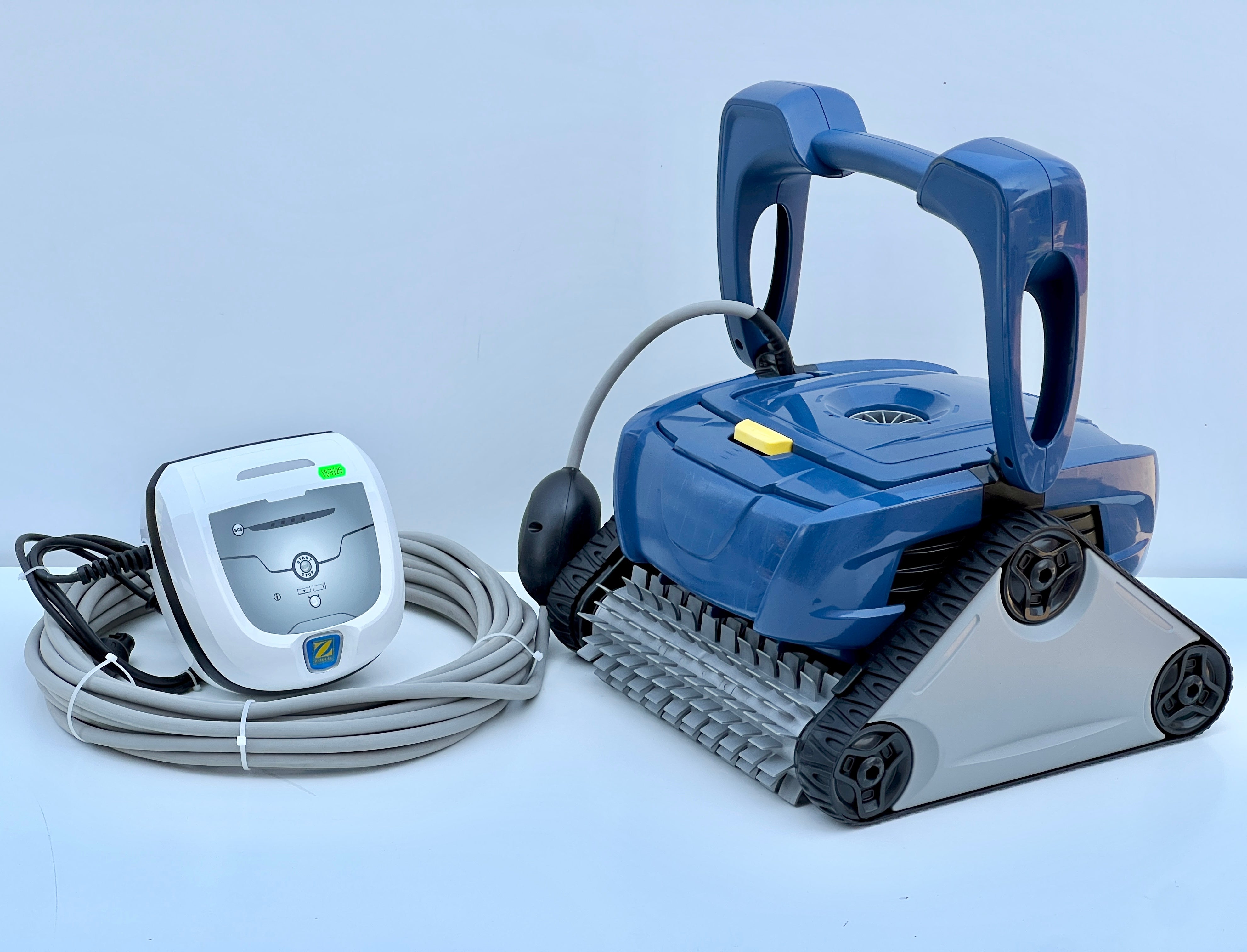 Robot pool cleaner Zodiac CyclonX RC4350
