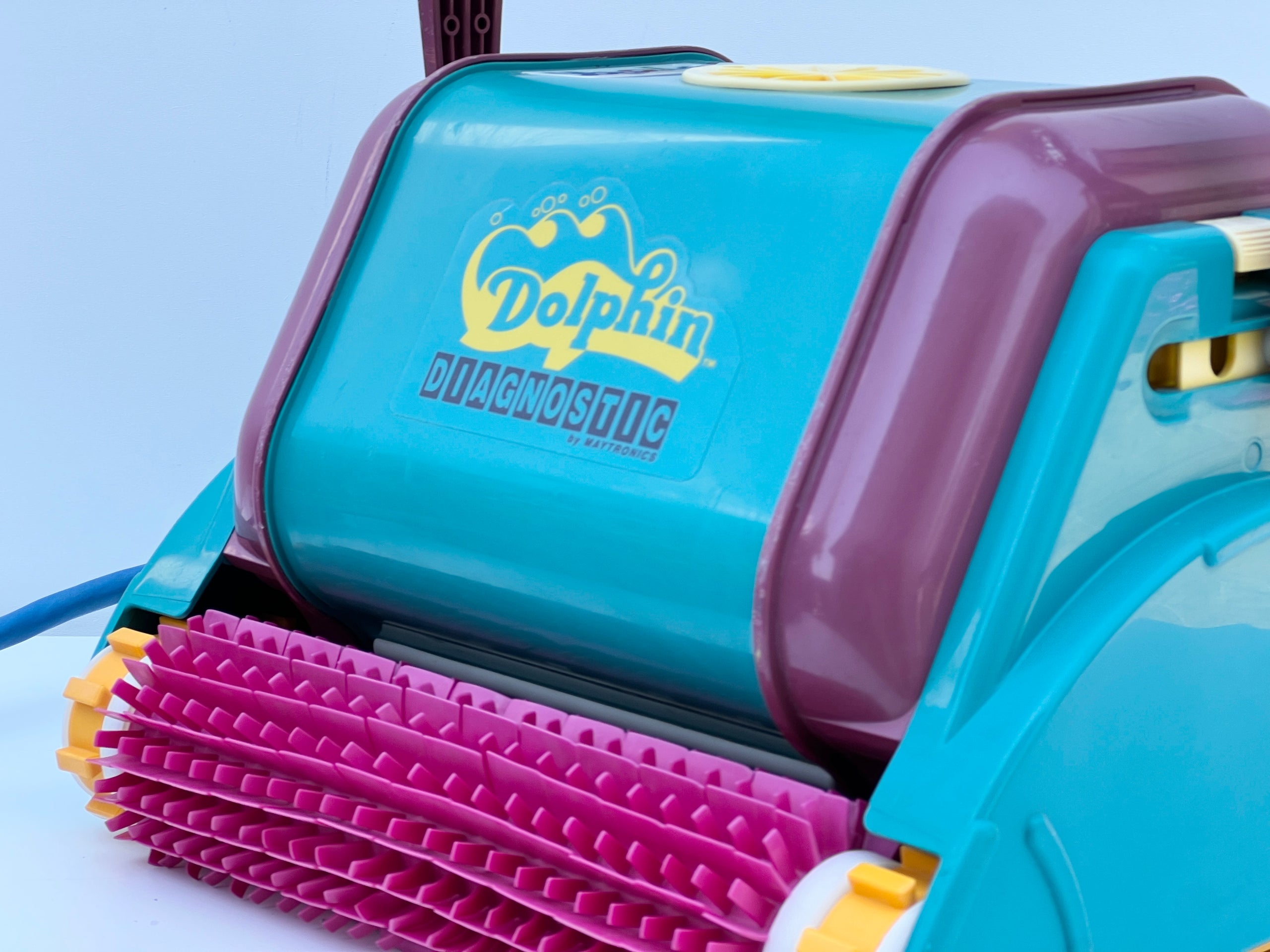 Dolphin Diagnostic 2001 Pool Robot