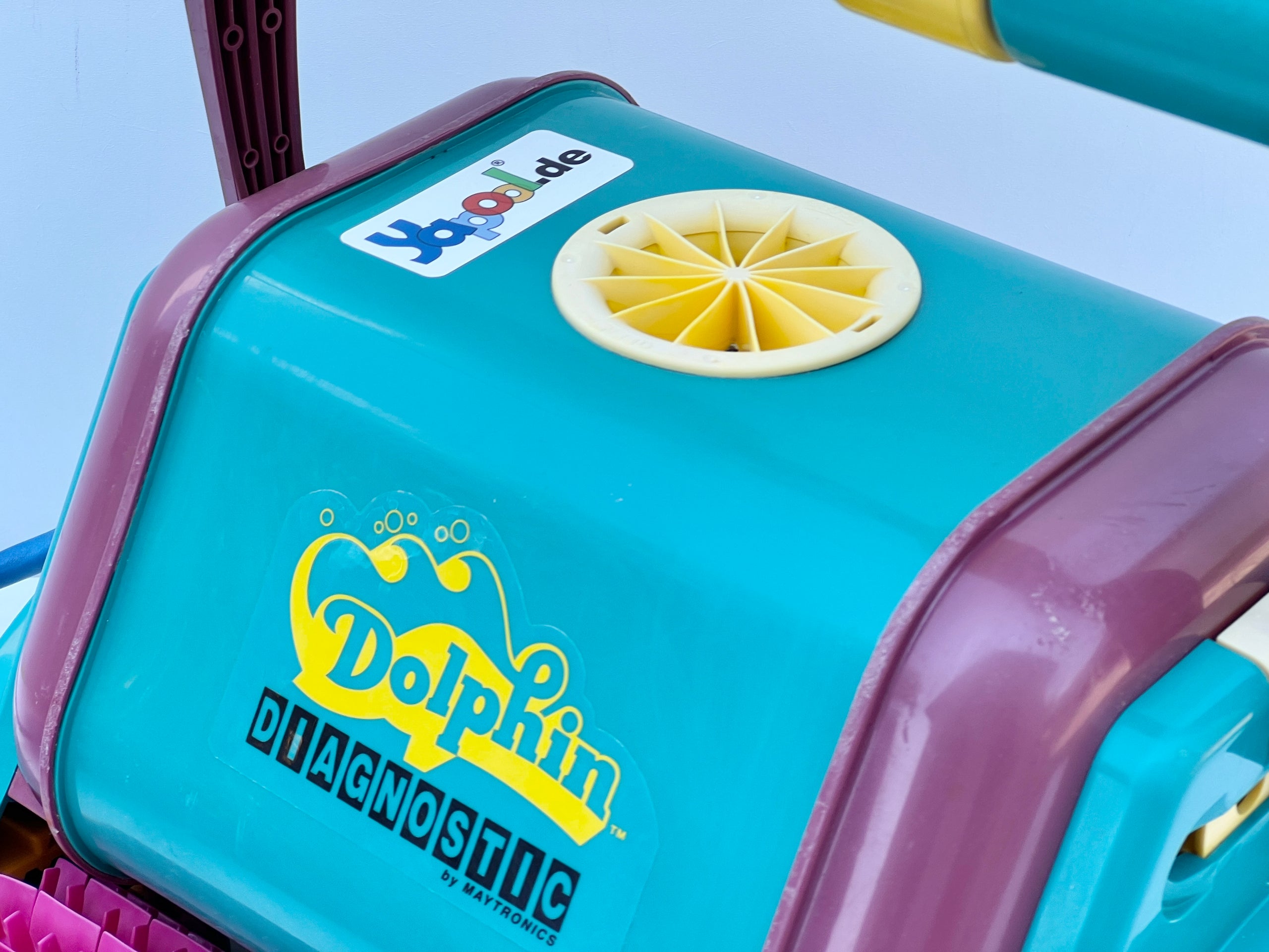 Dolphin Diagnostic 2001 Pool Robot