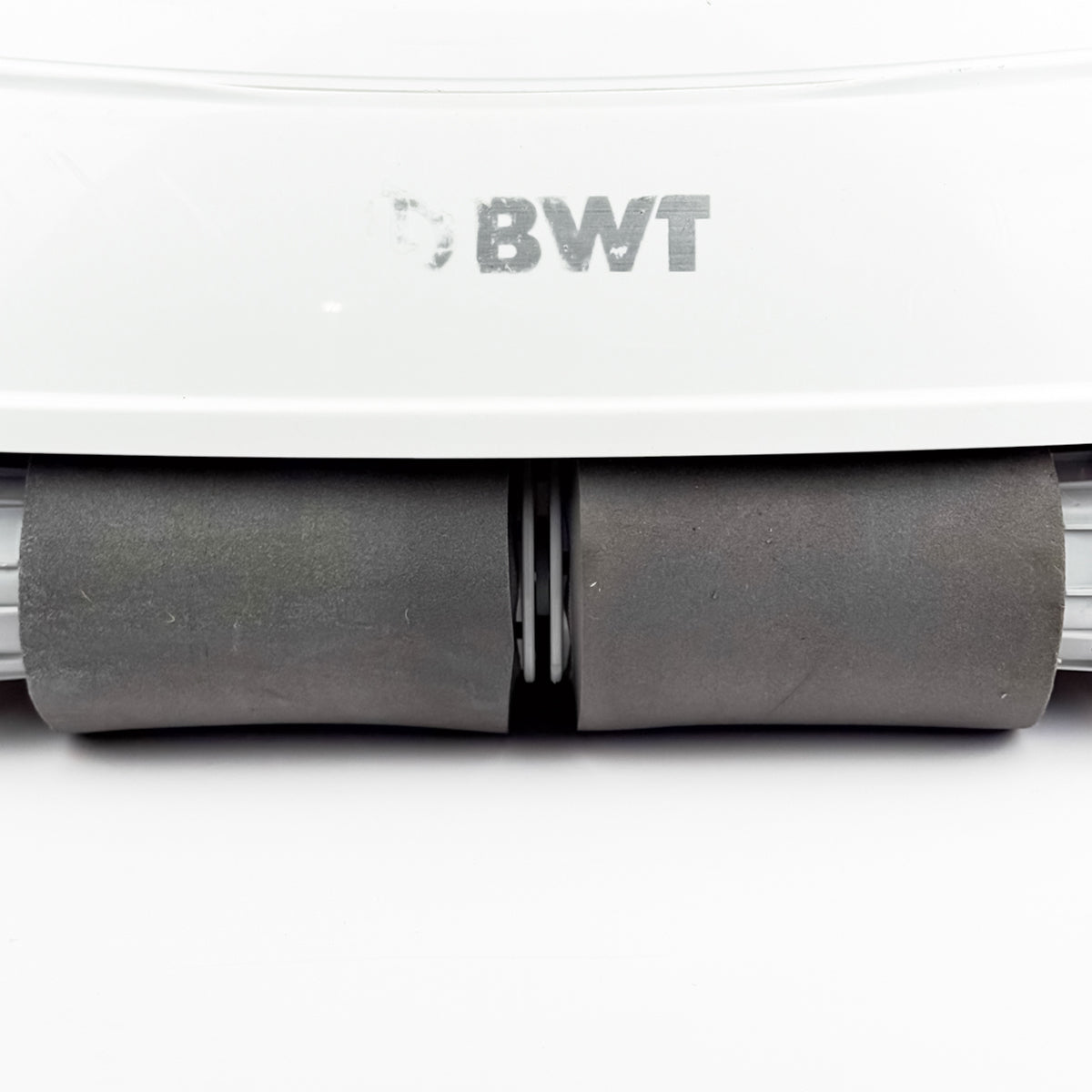 Gehäuse Poolroboter BWT D300 / D200 mit Filtern und Bürsten | GEBRAUCHT – (OHNE Motoreinheit, Kabel und Netzteil)