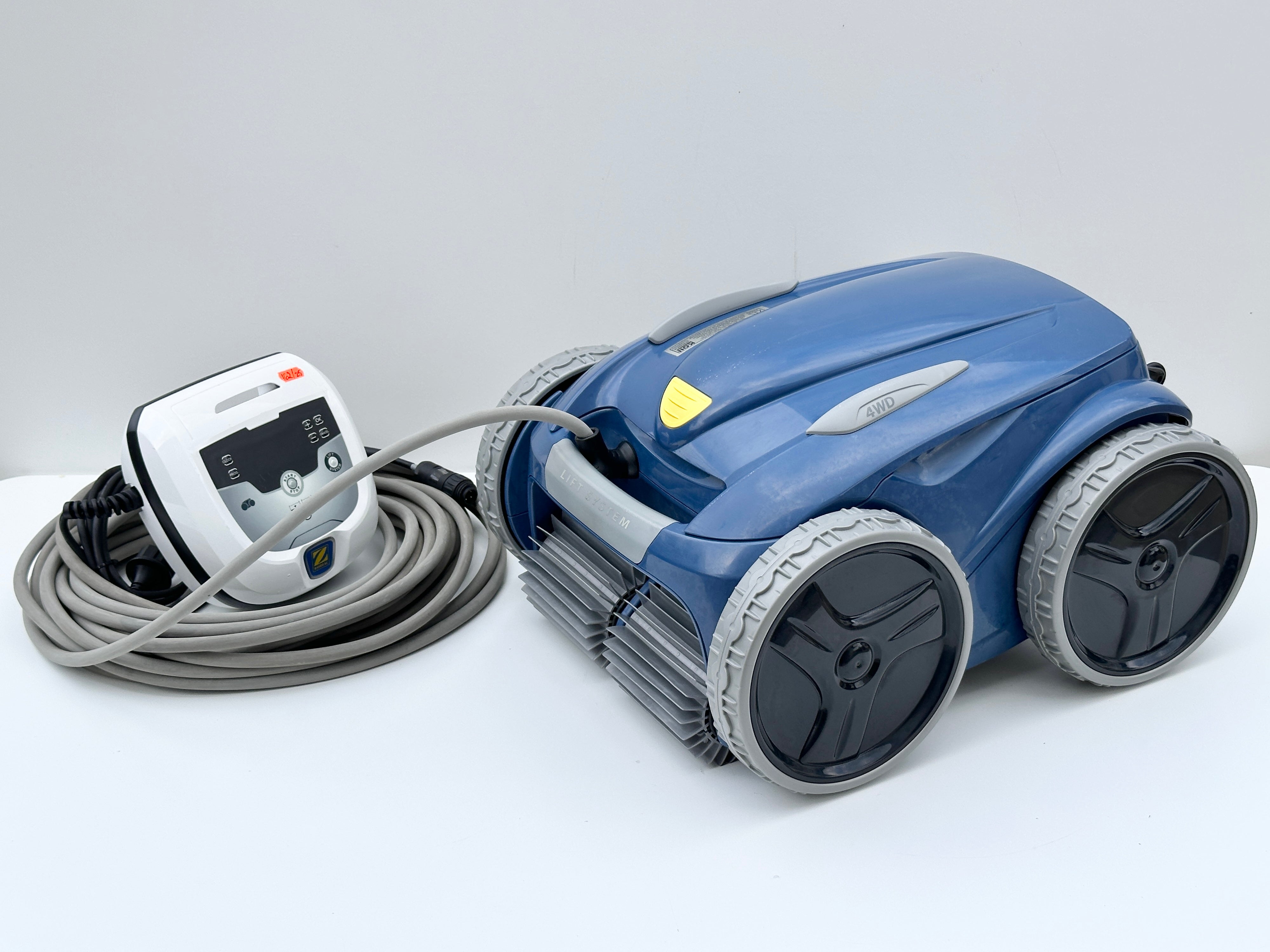 Zodiac Vortex RV5400 4WD Pool Robot