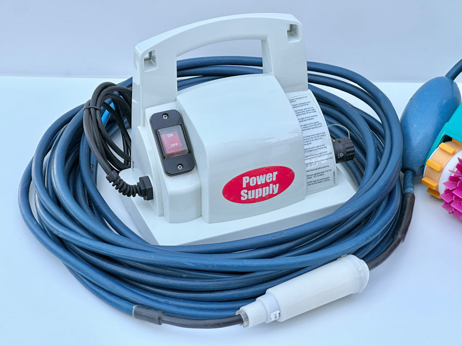 Robot de curățare pentru piscină Dolphin Diagnostic 2001