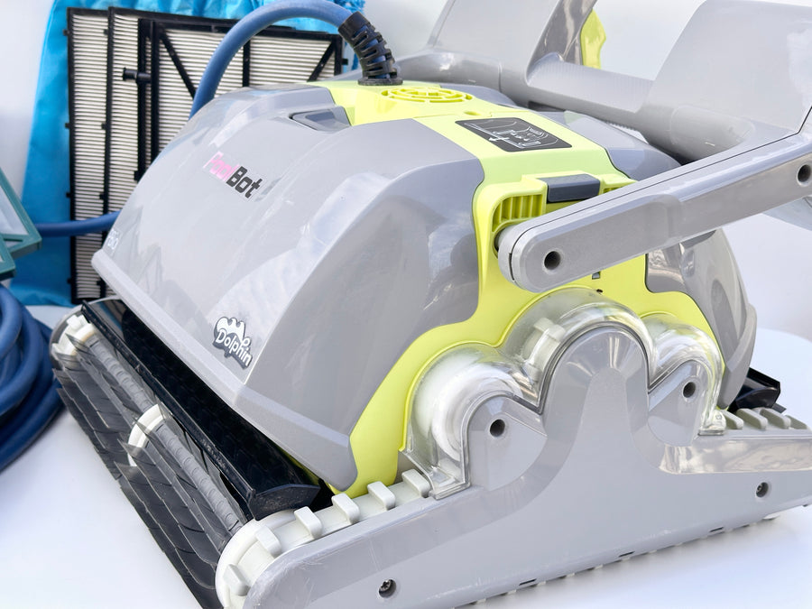 Robot de curățare pentru piscină Dolphin Maytronics BIO Suction