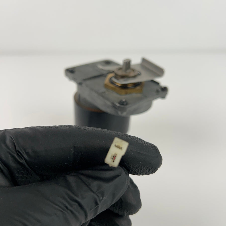 Motor Tracțiune pentru Robot Piscină Dolphin Maytronics 5521254 REV.D - Recondiționat (Garanție 12 luni)