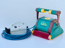 Dolphin Diagnostic Pool Robot