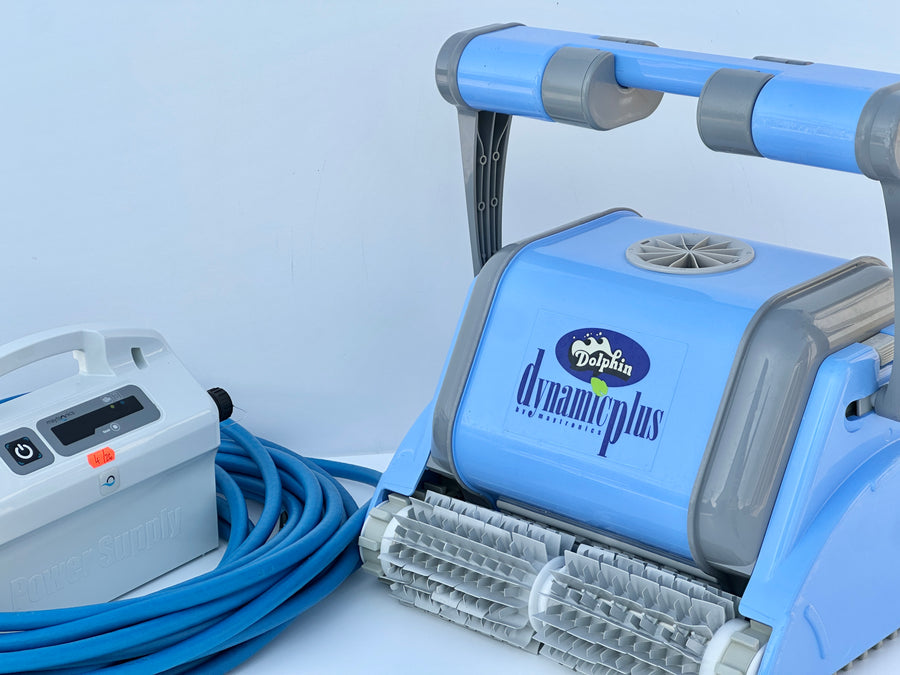 Robot de curățare pentru piscină Dolphin Dynamic Plus