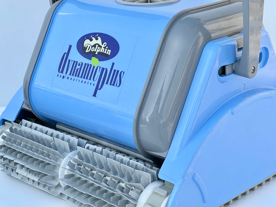 Robot de curățare pentru piscină Dolphin Dynamic Plus