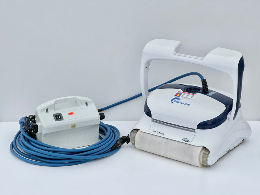 Robot de curățare pentru piscină Dolphin Maytronics Maximus X60