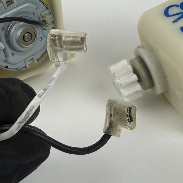 Paire de Moteurs de Traction Robot Piscine BWT Aquabot EP1014410 - Usagés (Garantie 12 mois)