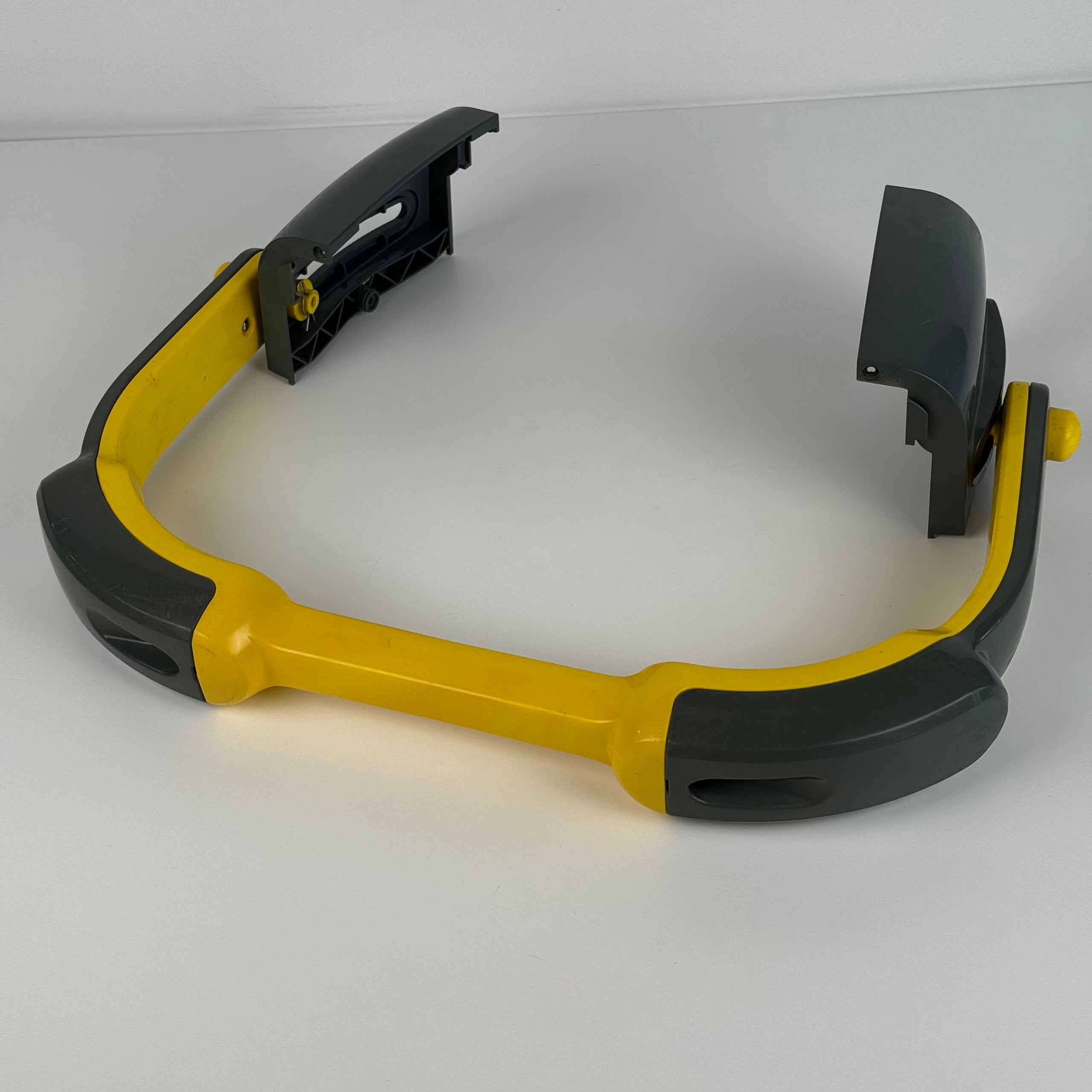 Mango Robot Piscina Aquabot BWT MAX 400 - Usado