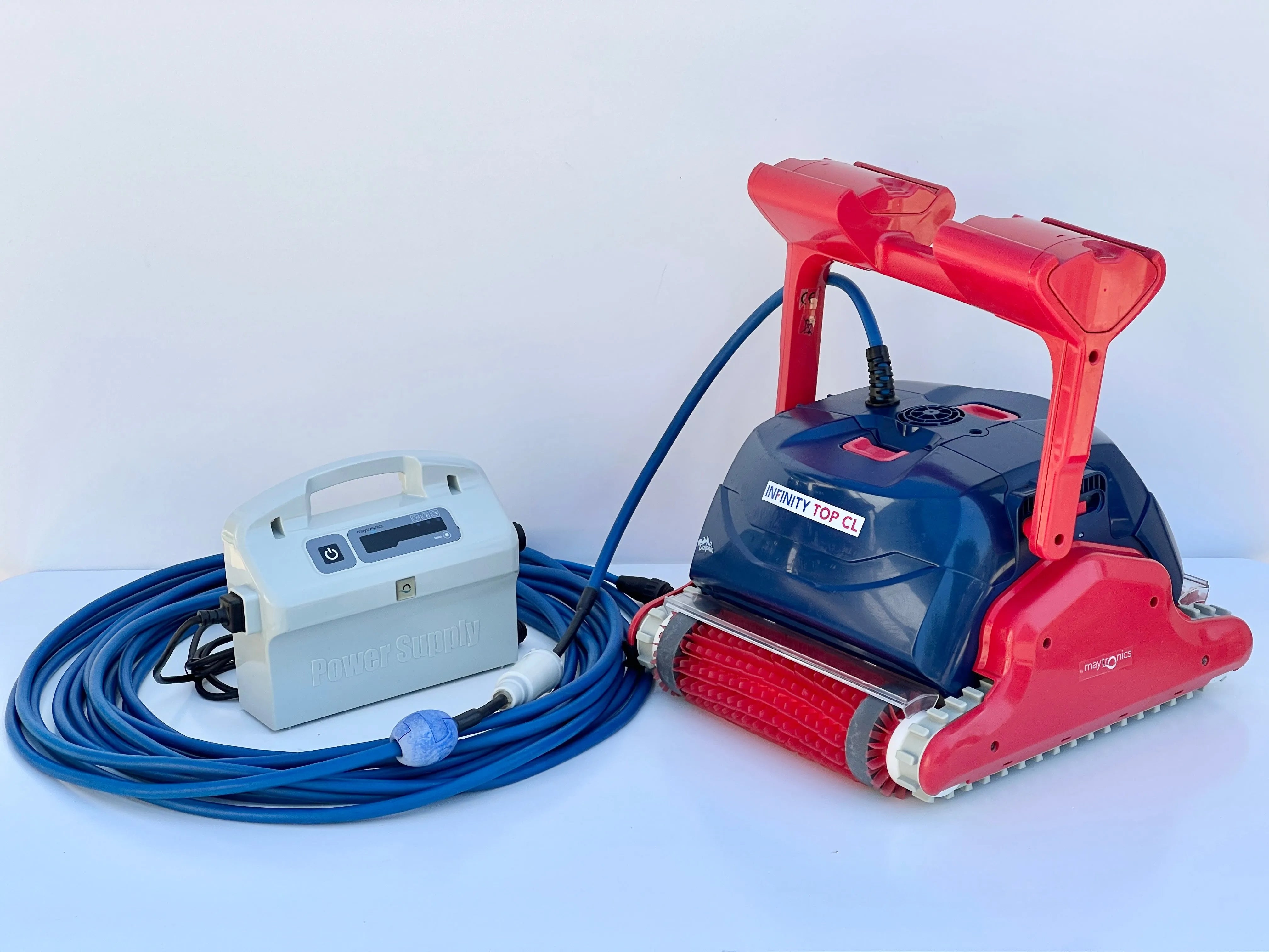 Robot de piscină Dolphin Infinity Top CL