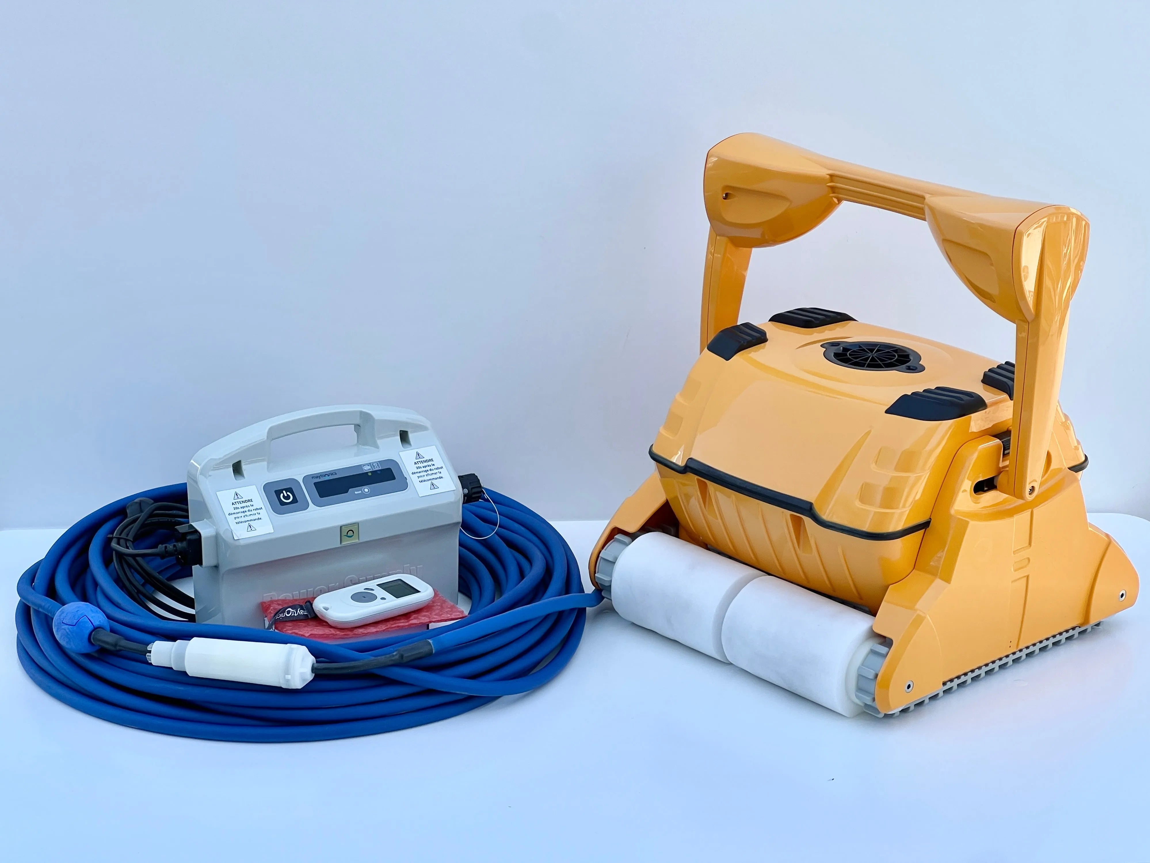 Robot de piscină Dolphin WAVE 100