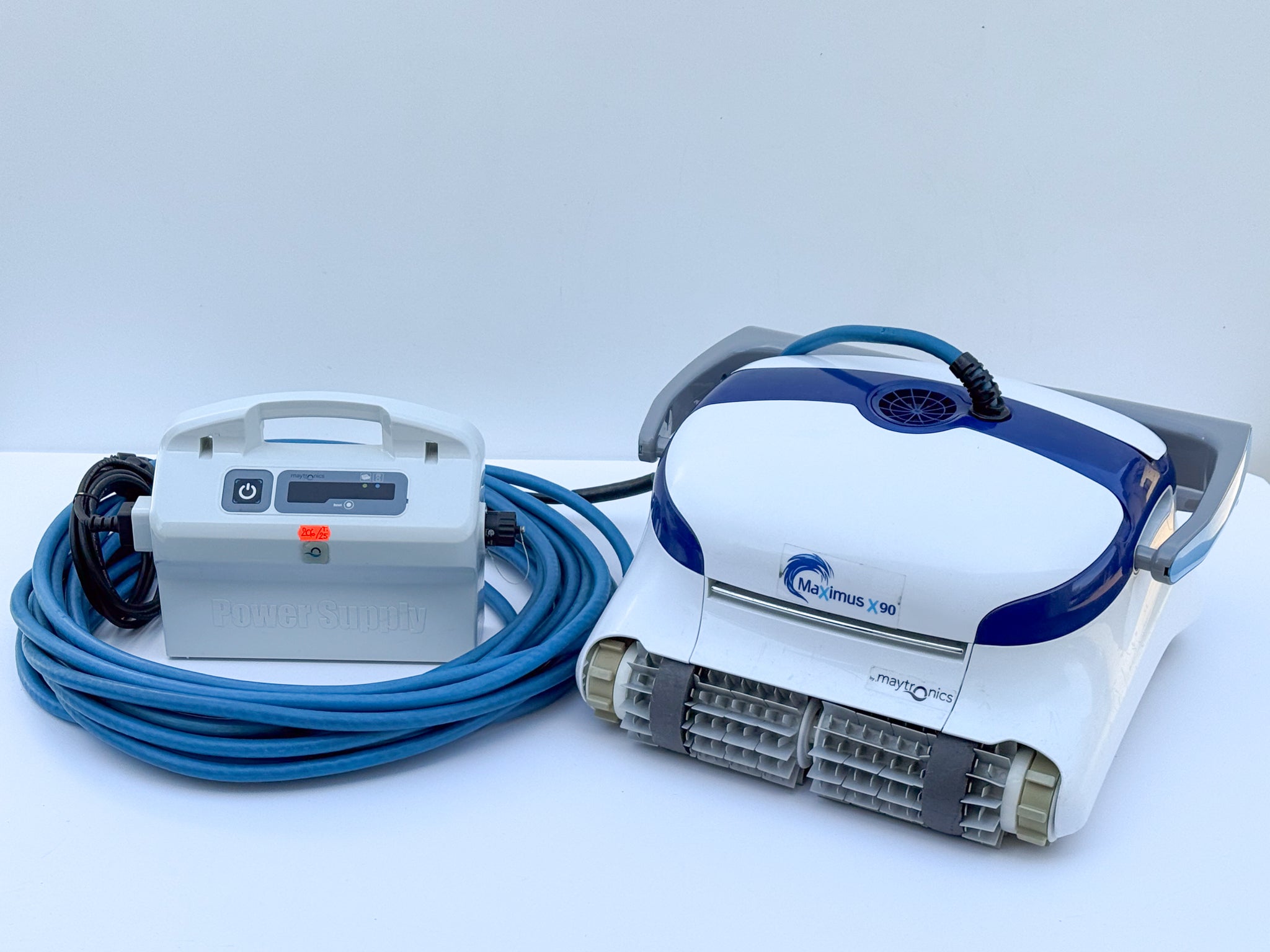 Robot para piscina Dolphin Maytronics Maximus X90
