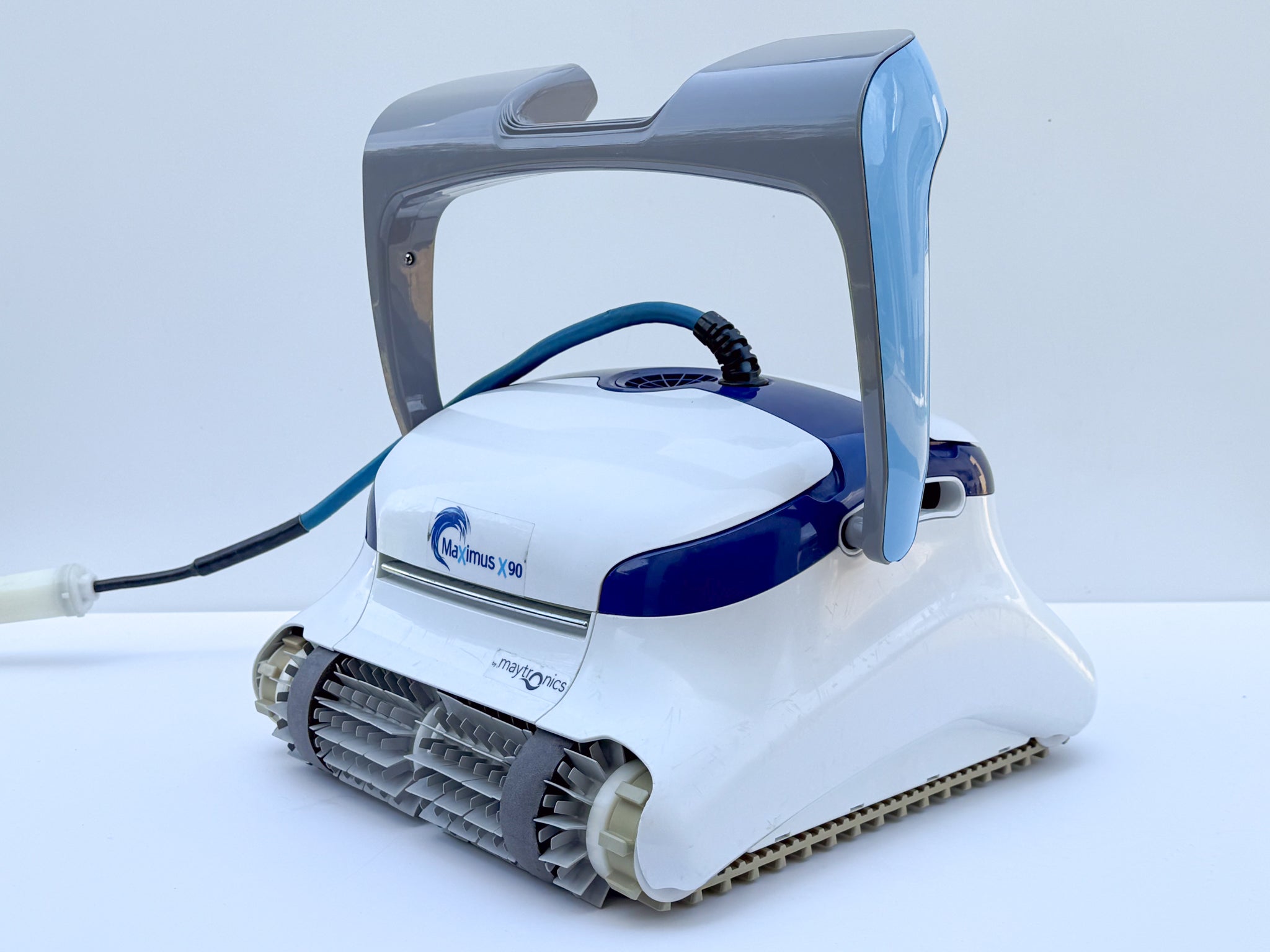 Robot para piscina Dolphin Maytronics Maximus X90