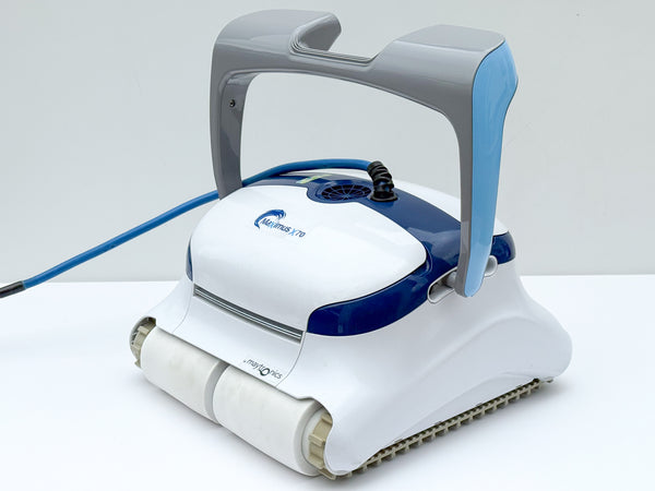 Dolphin Maytronics Maximus X70 Pool Robot