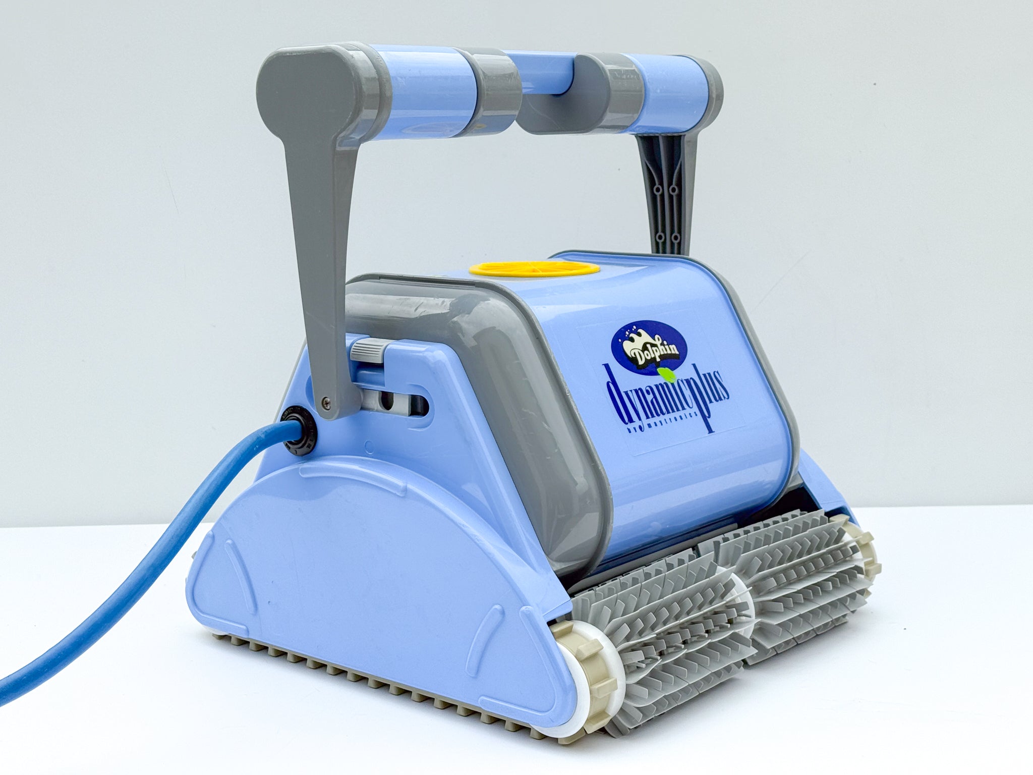 Robot curățare piscină Dolphin Dynamic Plus Telecomandă