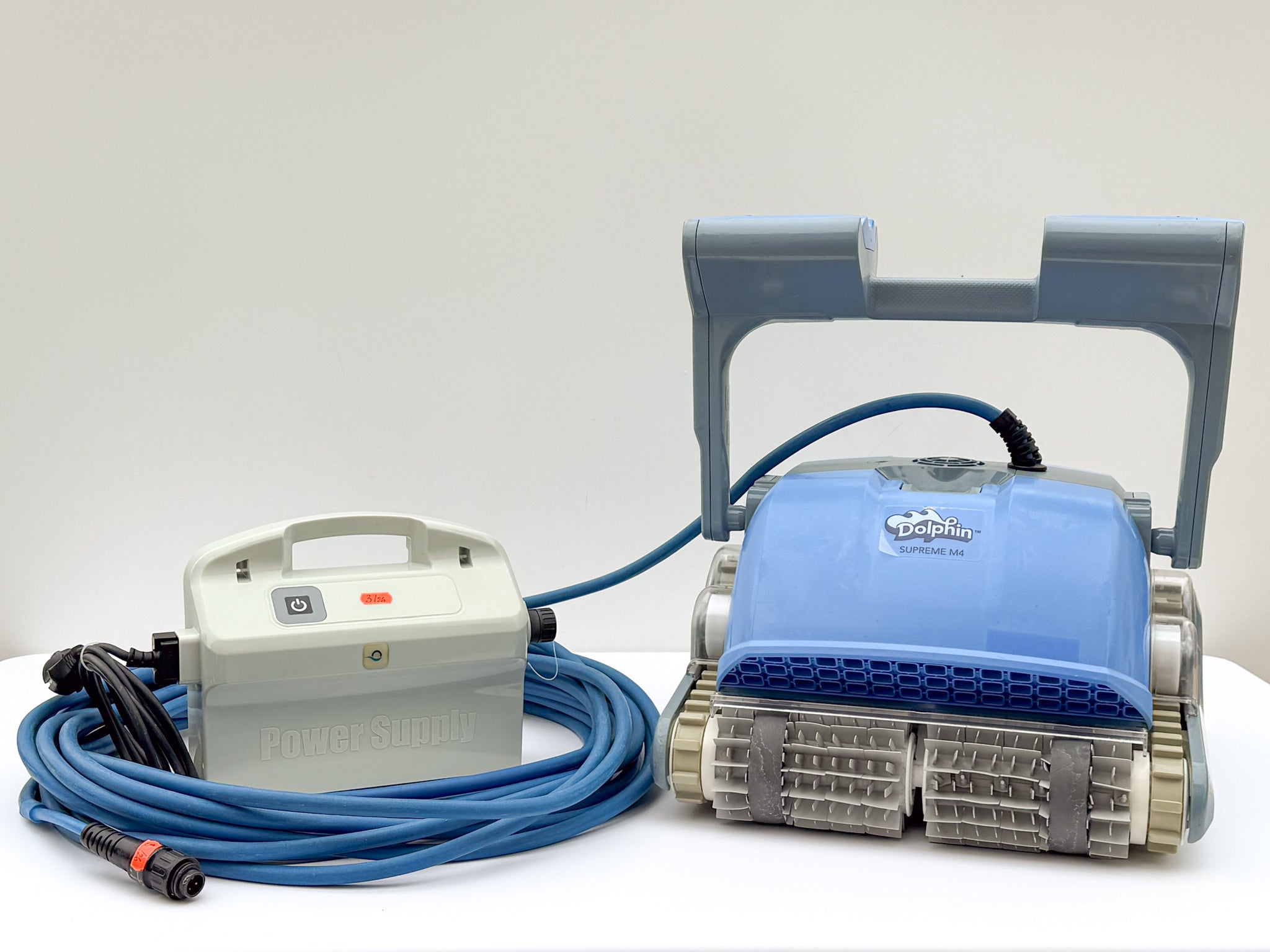 Robot para piscina Dolphin Maytronics Supreme M5