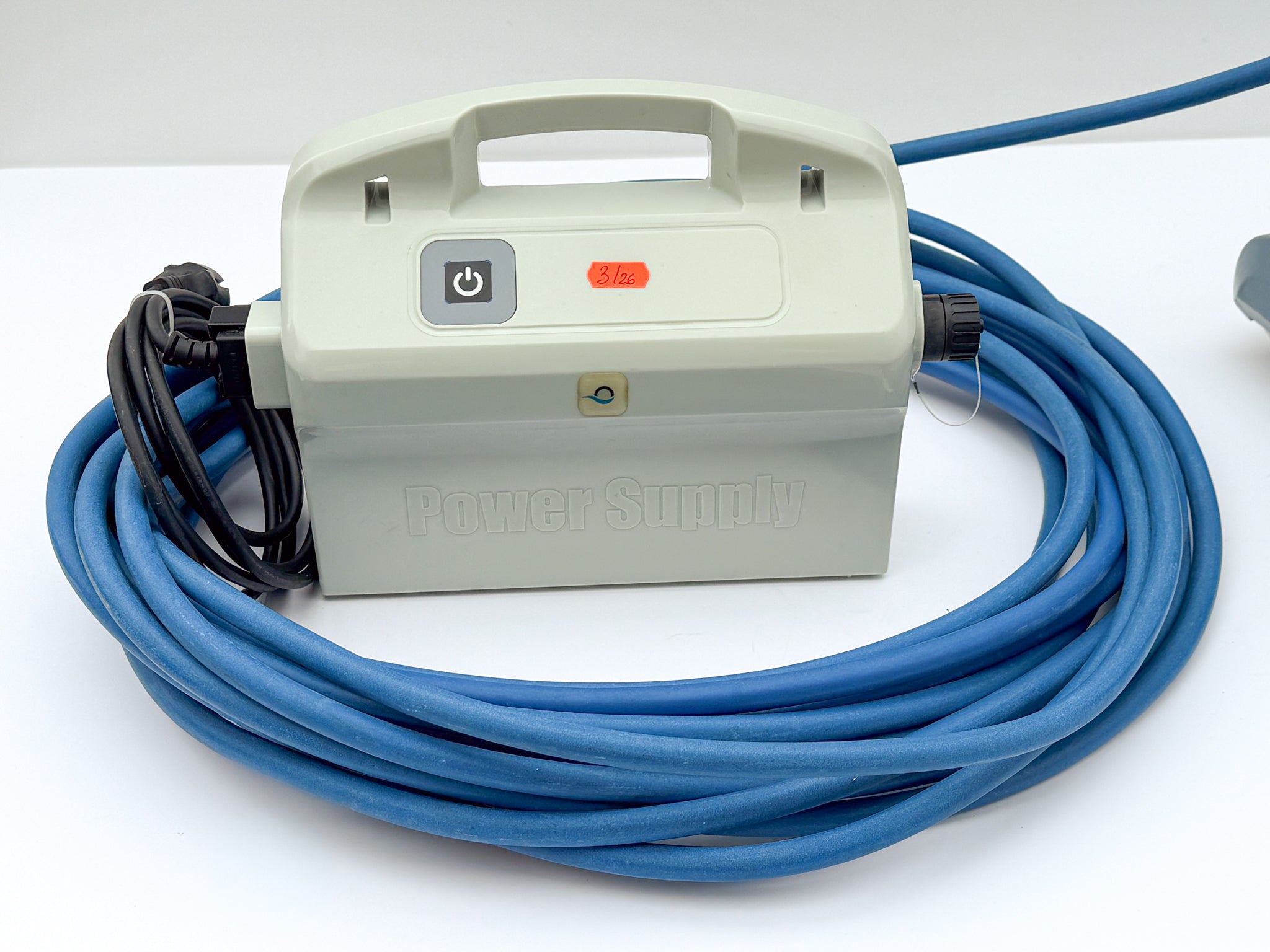 Robot para piscina Dolphin Maytronics Supreme M5
