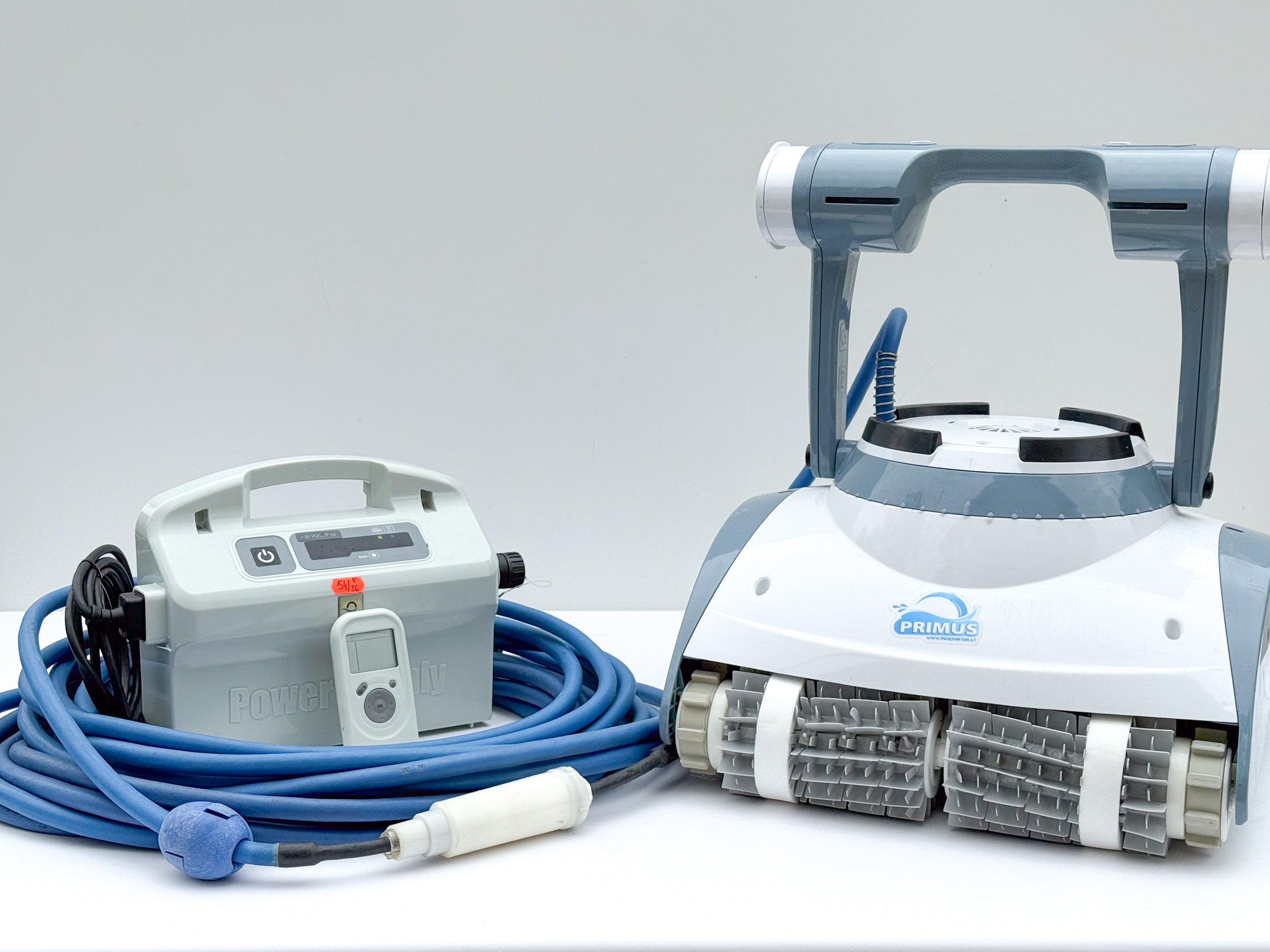 Robot de piscina Dolphin Master M5
