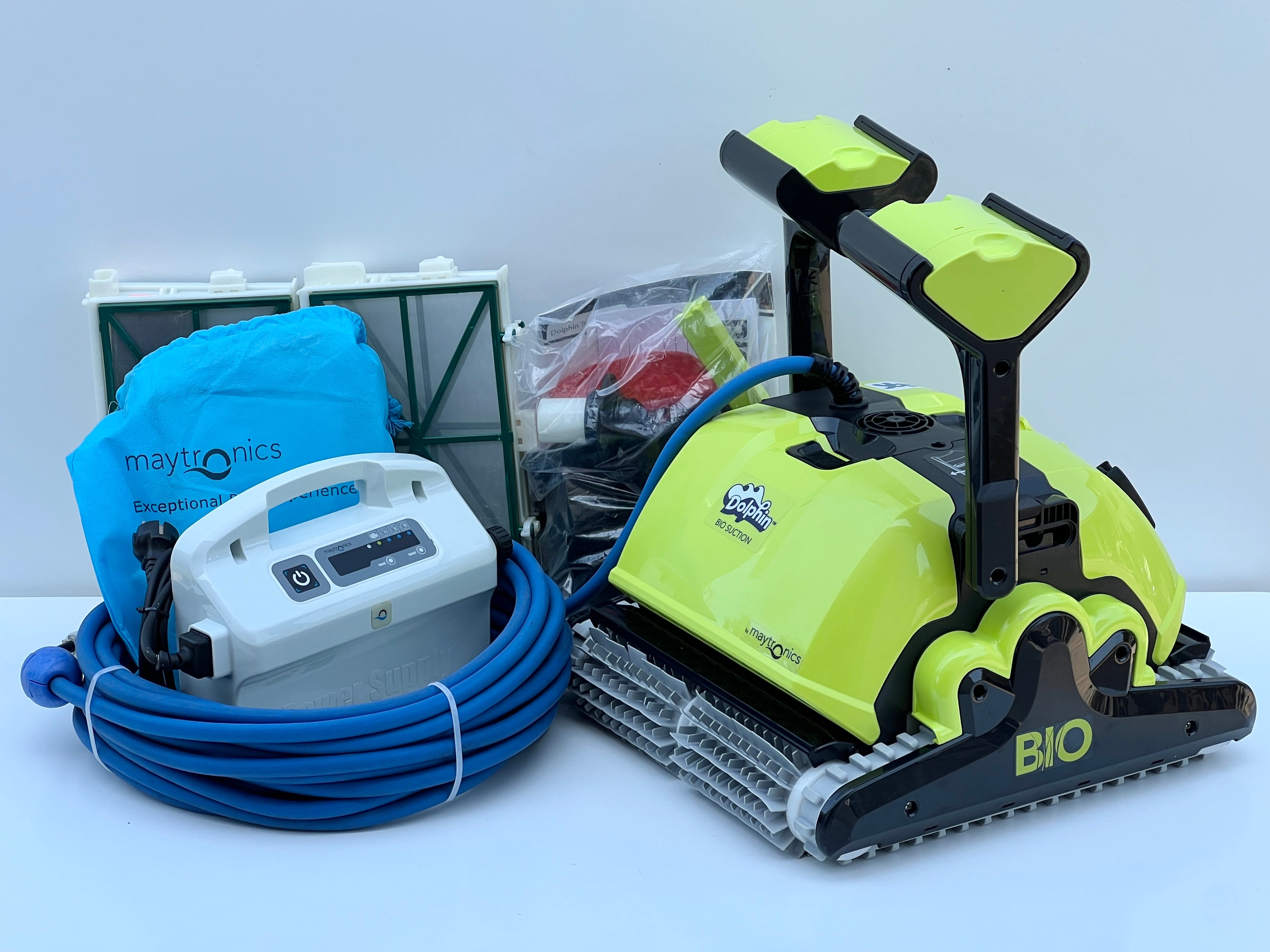Robot de piscină Dolphin BIO Suction (Complet cu accesorii Bio)
