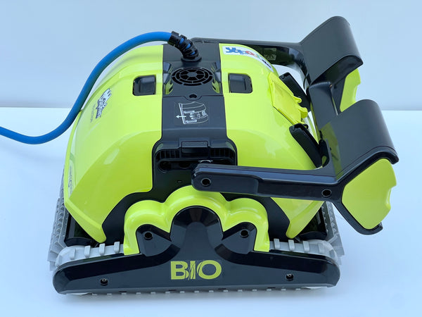 Dolphin BIO Suction Pool Robot (Complete with BIO Accessories)