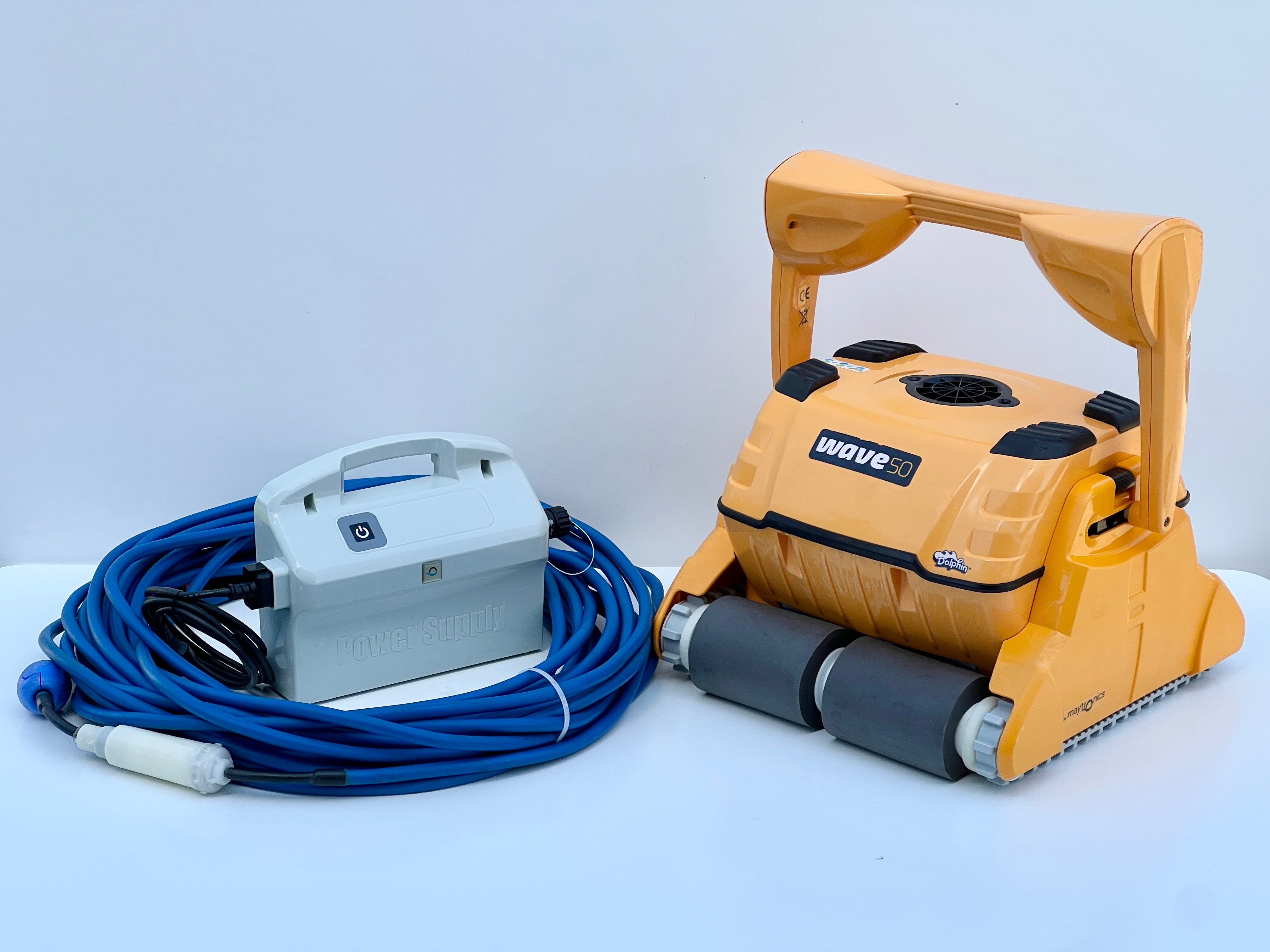 Robot de piscină Dolphin WAVE 50