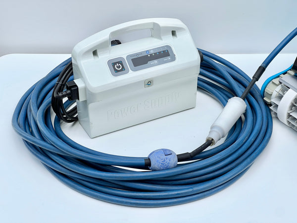 Robot de curățare pentru piscină Dolphin Maytronics F60