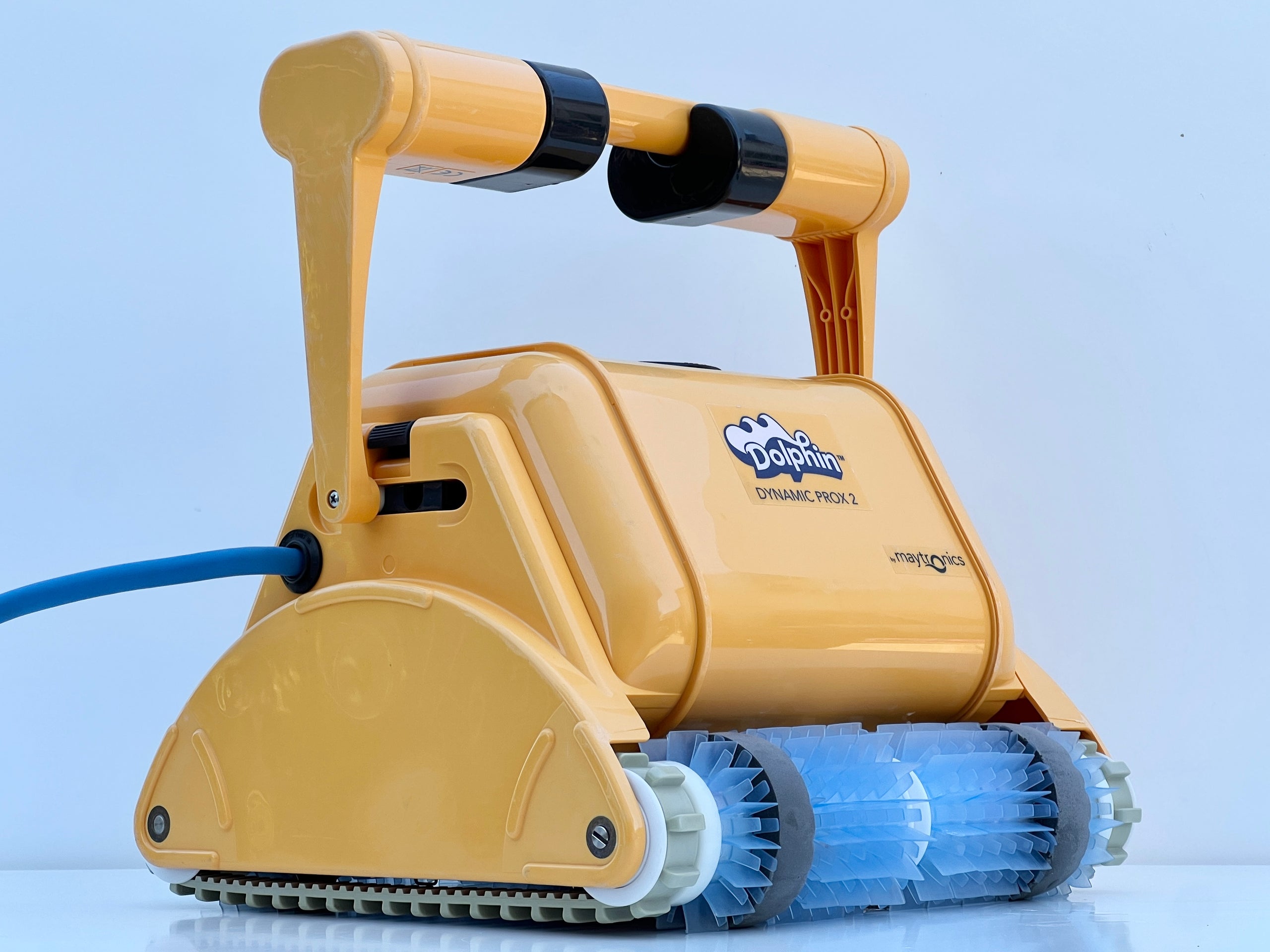 Dolphin Dynamic Pro x2 Pool Robot