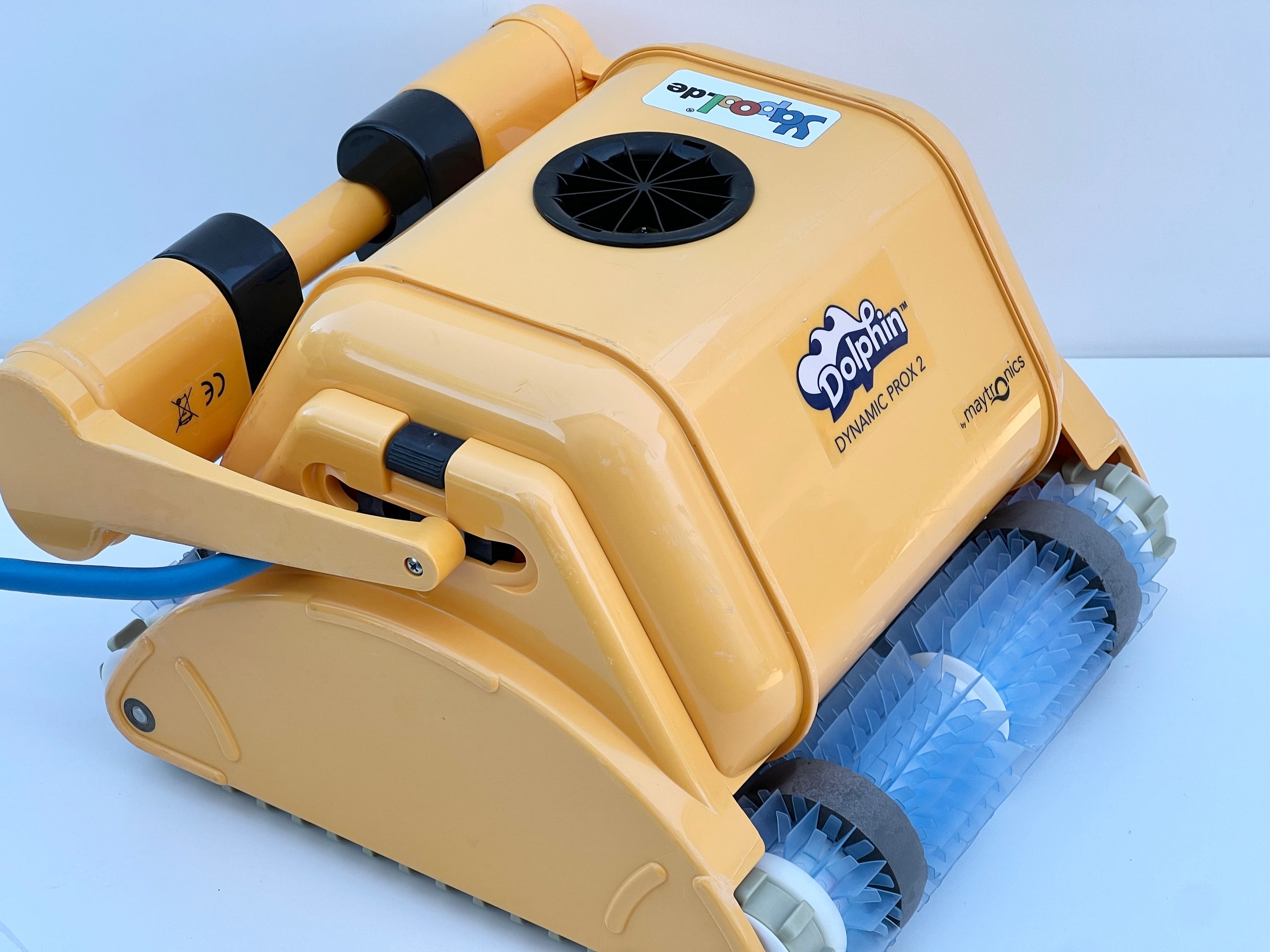 Dolphin Dynamic Pro x2 Pool Robot