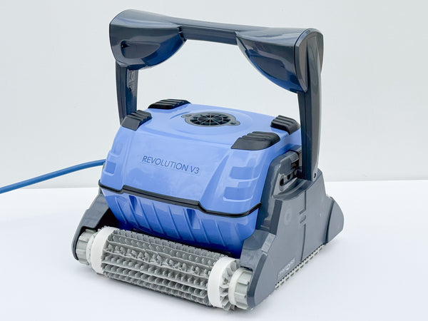 Bazénový robot Dolphin Revolution V3