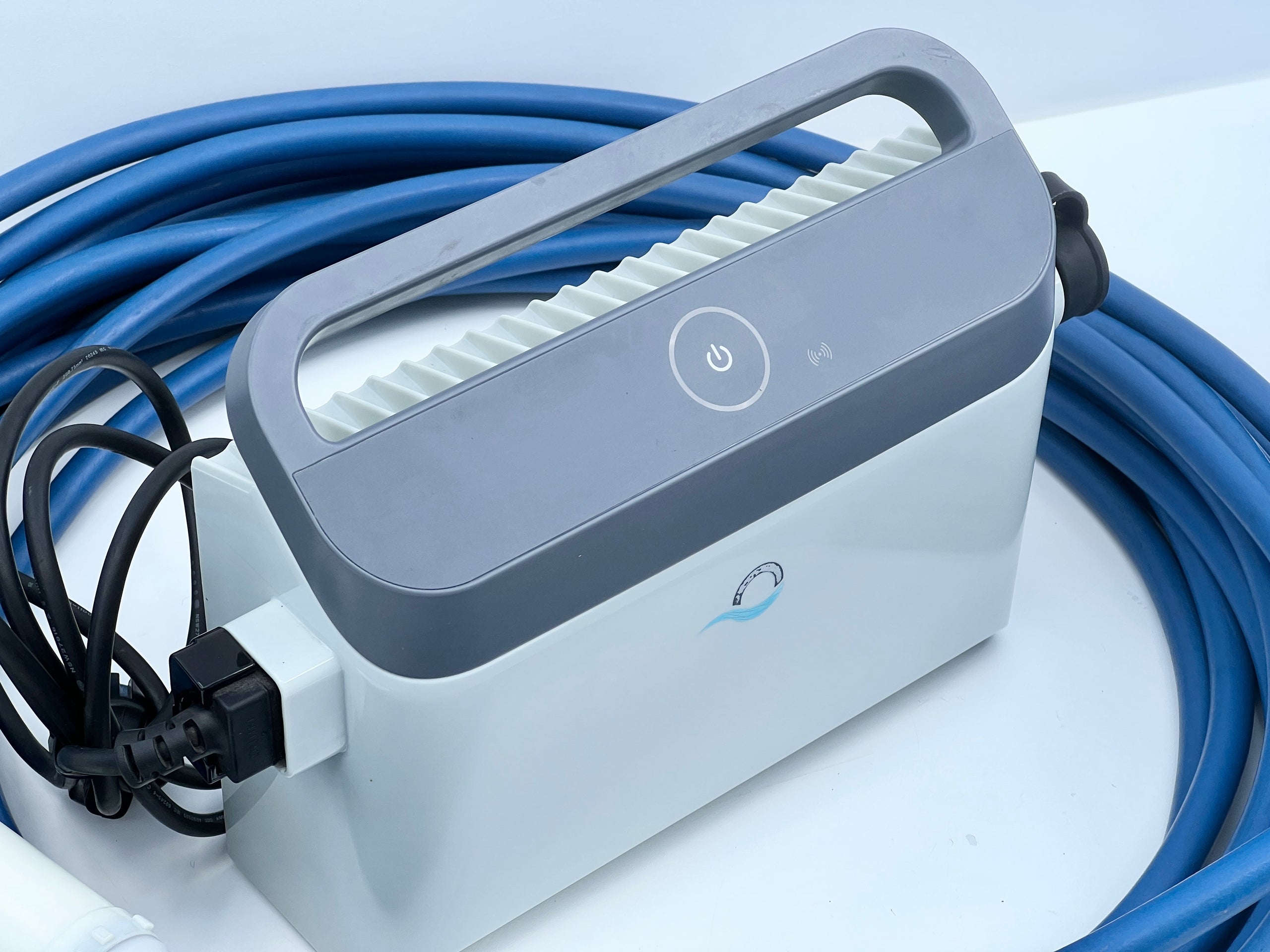 Robot piscina Dolphin Maytronics SF60