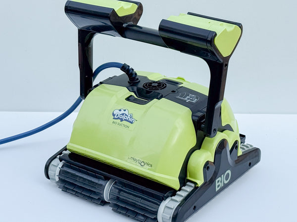 Dolphin BIO Suction Pool Robot