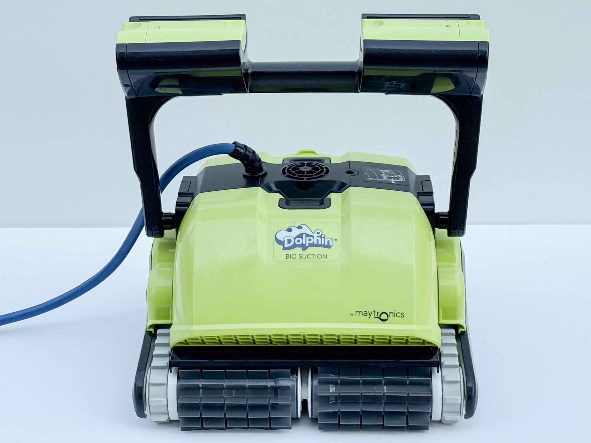 Dolphin BIO Suction Pool Robot