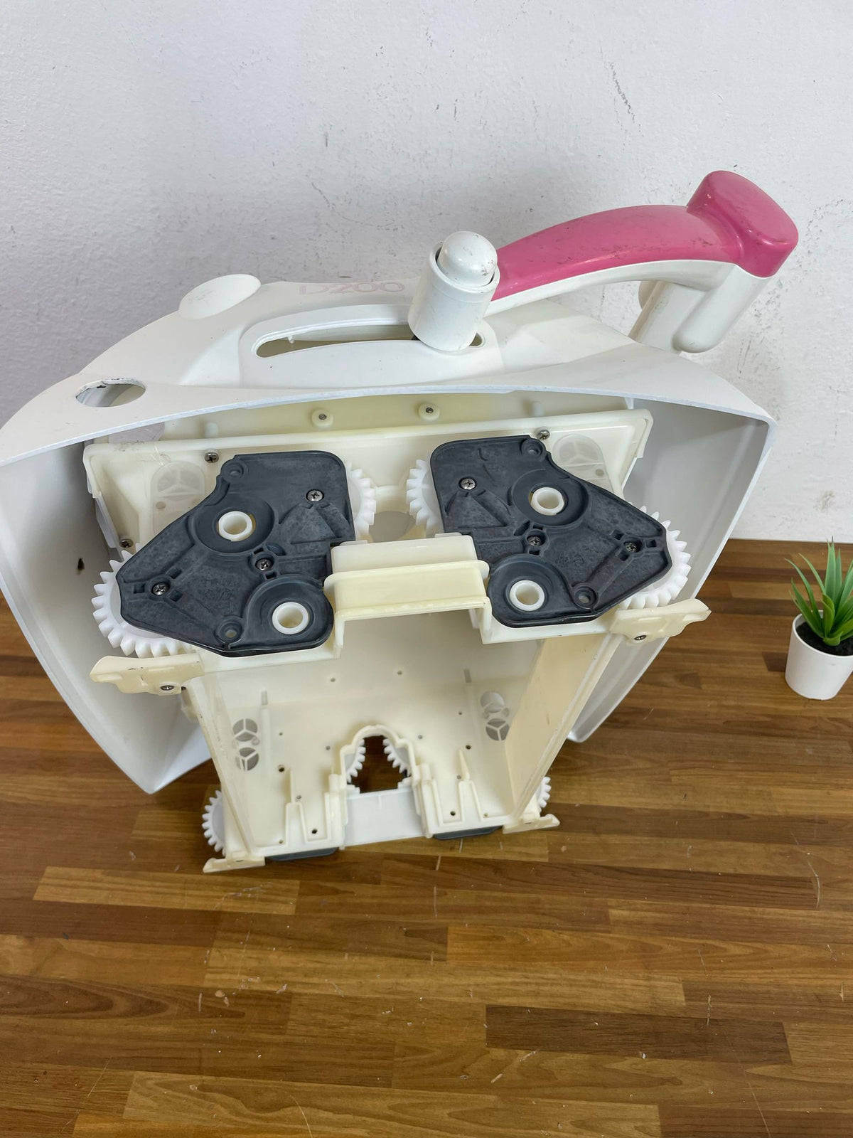 Carcassa Corpo Robot Piscina BWT D200 - MetodoBlu