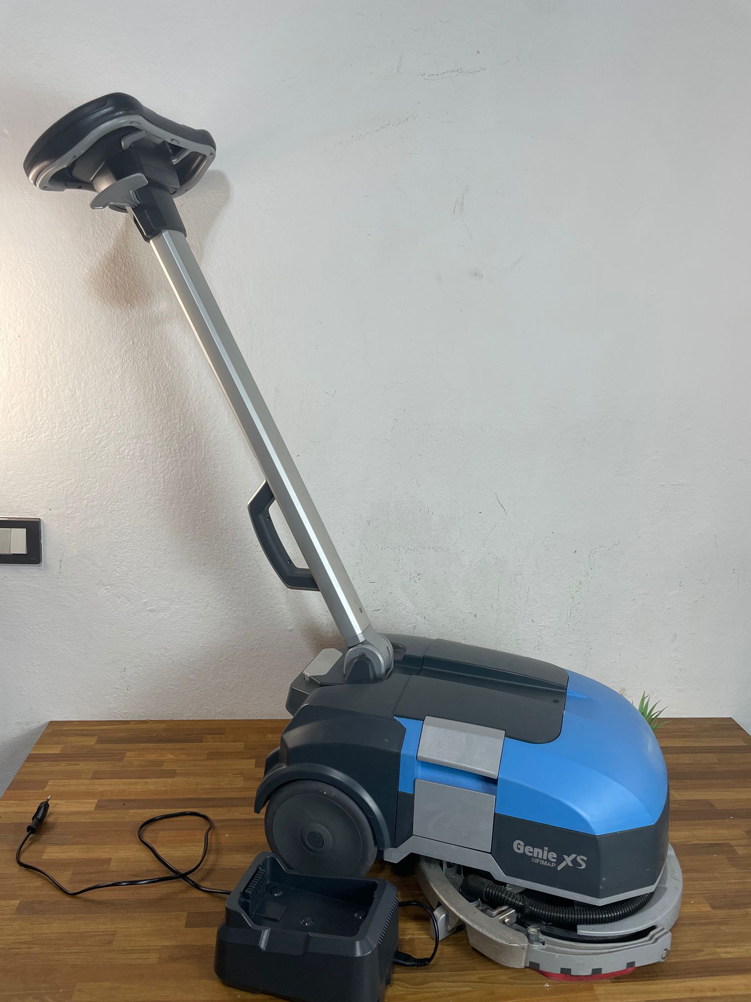 Fimap Genie E Scrubber Dryer